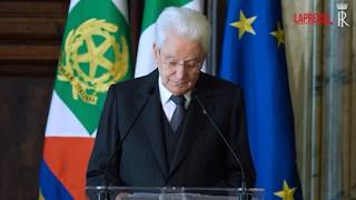 Mattarella: «L'opposizione pregiudiziale ai vaccini è sconcertante»