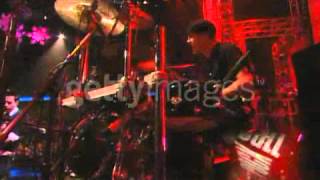 Ashlee Simpson - Love Me For Me Live @ The KIIS FM Jingle Ball Concert