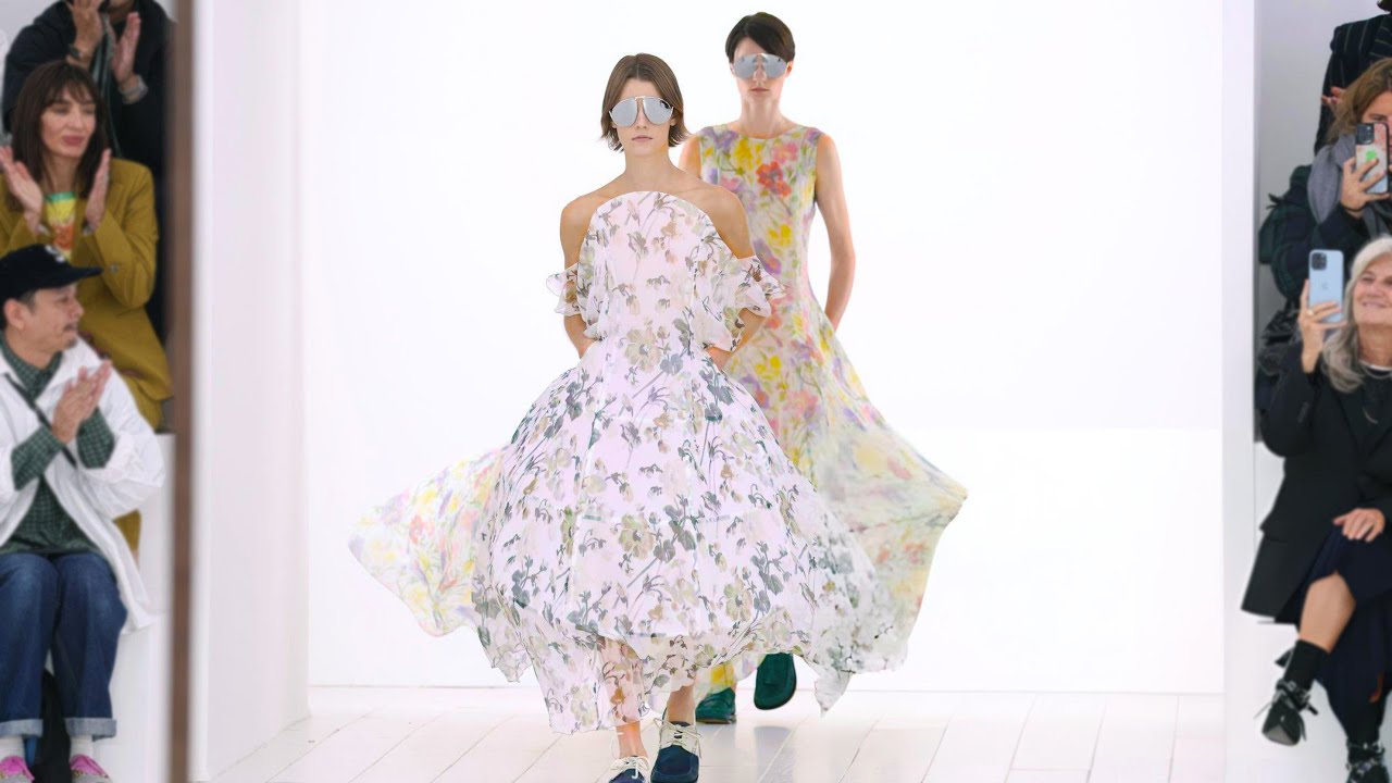 Loewe  | Spring/Summer 2025 | Paris Fashion Week