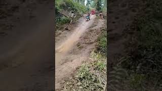 Download lagu PEROSOTAN TANAH, SELUNCURAN ANAK DESA/KAMPUNG!!! #Shorts #Lucu #Viral mp3