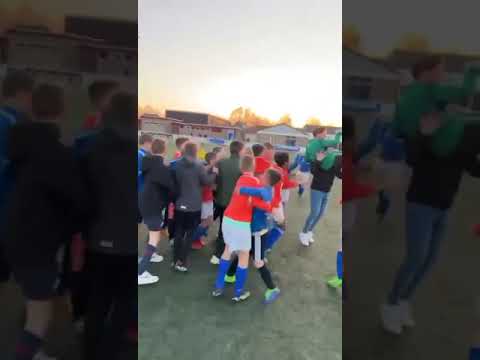 vvAltena / VVAlmkerk JO13-2 RKVV_Emplina JO13-3 kwartfinale beker jeugd voetbal