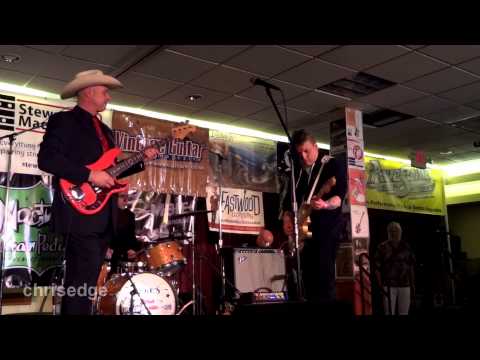 HD - 2013 Guitar Geek Festival - Erick Coleman (The D-Rays) - Squirrel's Nest w/ HQ Audio 2013-01-26
