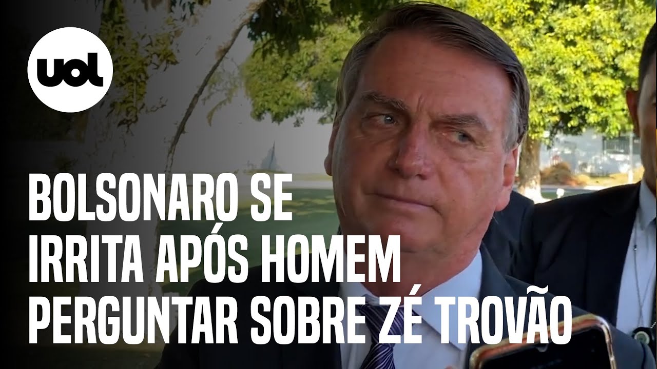 Bolsonaro fica bravo no 'cercadinho' após homem perguntar sobre Zé Trovão
