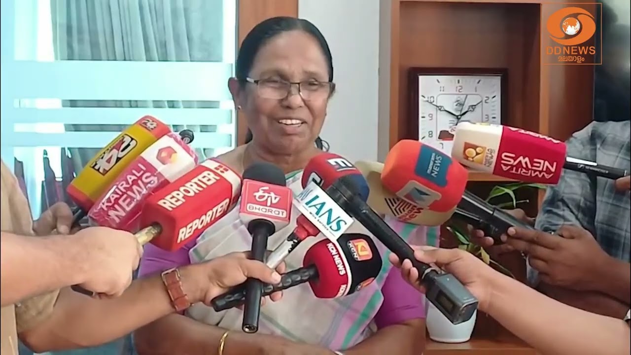 കക്ഷിരാഷ്ട്രീയ ഭേ​ദമന്യേ കൂട്ടായി നിപയും കൊവിഡും മ