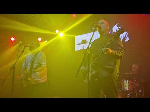 The Real People ( Dream on) Hangar 34. 10/12/22 by peter kevan.