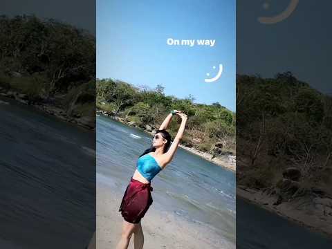 Mallika,Sumedh enjoying beachside #mallikasingh #sumedhmudgalkar #beach #sumellika #radhakrishna