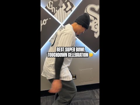 patiently waiting to see a Gronk spike from Mike Vasil 👀