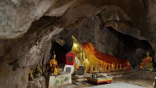 Tượng Phật trong hang động ở chùa Khiri Cha-am || Buddha statue in the cave Wat Cha-am Khiri