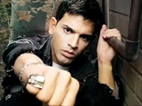 Alejandro Fernandez ft Tito El Bambino - Se Me Va La Voz(New Song 2010)