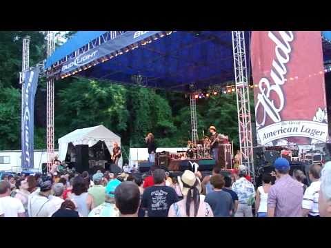 Riverbend 2010 ... Brian Howe - If You Needed Somebody