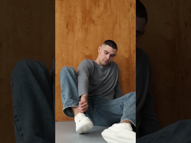 Чоботи жіночі шкіряні байка хутро 592641 Чорний Кеди чоловічі шкіряні 594525 Білі