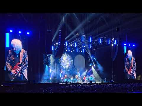 TOTO -  Pamela - 2025 LIVE Gelredome Arnhem (4K)
