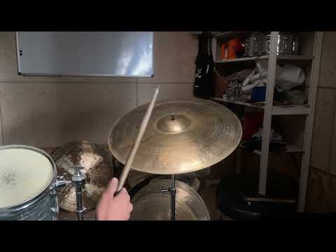 36. 2033g 20” Old K Illa clone