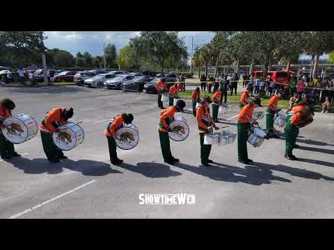 Blanche Ely vs McArthur Drumline Battle - Dillard High "Sound Check" BOTB
