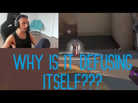 FNS and s0m encounter the invisible defuse glitch