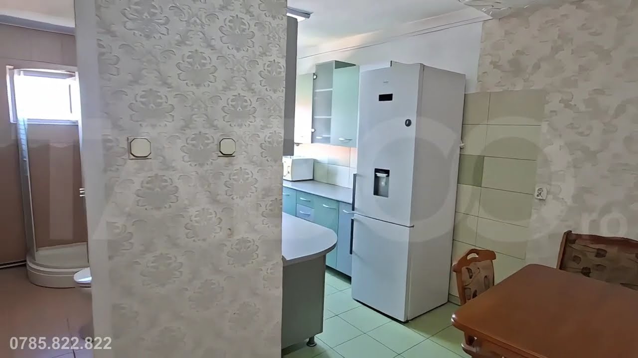 Apartament cu 2 camere balcon pivnita de vanzare strada Vasile Aaron - Video