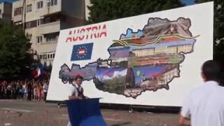 preview picture of video 'Parada Europei Zimnicea 2013 - Liceul Teoretic Zimnicea'
