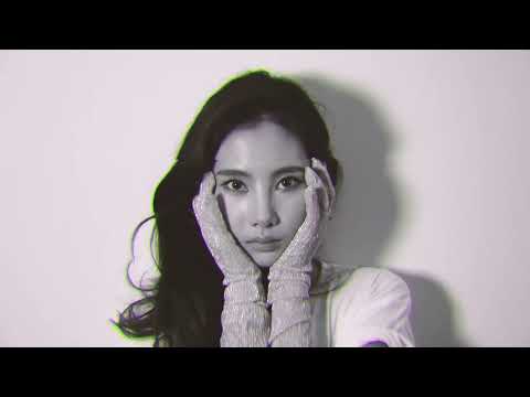 015B x (유라) youra - 나의 머리는 녹색 My Hair Is Green Official M/V