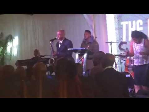 Mr. Flow catches Bhudaza on stage