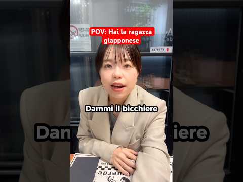 In Giappone sono le donne a fare questo, non gli uomini 🍻 #shorts