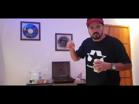 DoGhetto com o Vinil  Raro da Coletânea Abracadabra Lançado no ano 2.000