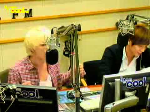 110909 Eunhyuk sing I'm Yours(Jason Mraz)