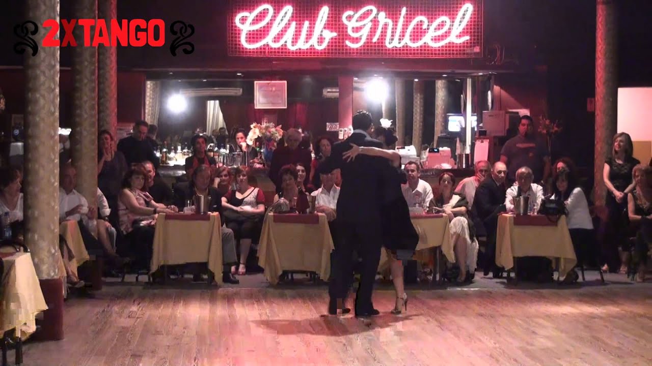 Roberto Zuccarino y Jesica Arfenoni Milonga en Club Gricel Oct 2011