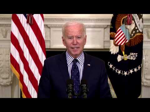 '這是一個好日子'。拜登讚揚救災計劃的通過 ('It's a good day': Biden hails passage of relief plan)