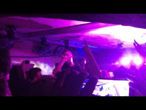 Anti Clone - Here Comes The Flood