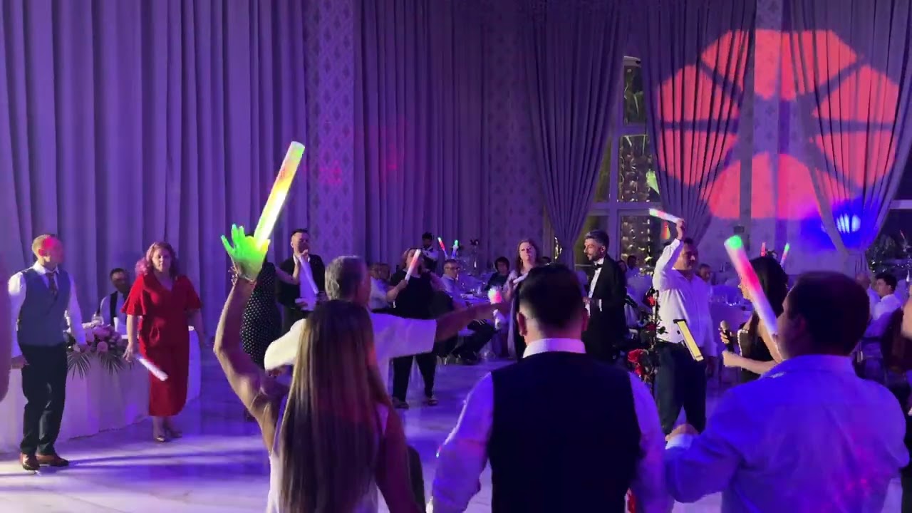 Catalina & Vintage Orchestra - Dragostea Din Tei