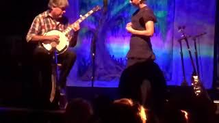 Béla Fleck & Abigail Washburn - Come All You Coal Miners