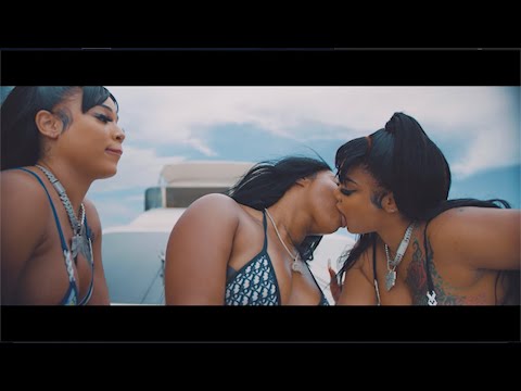 Busty Ebony Lesbo