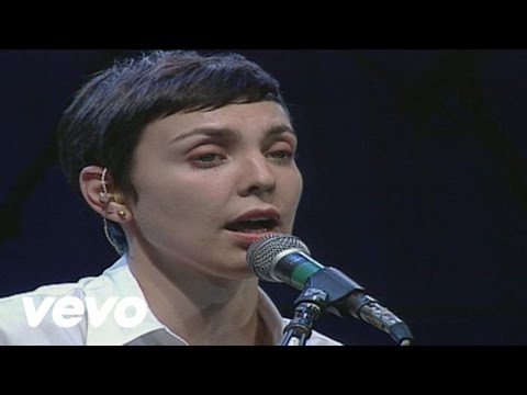 Quem Vem Pra Beira Do Mar - Adriana Cacanhotto