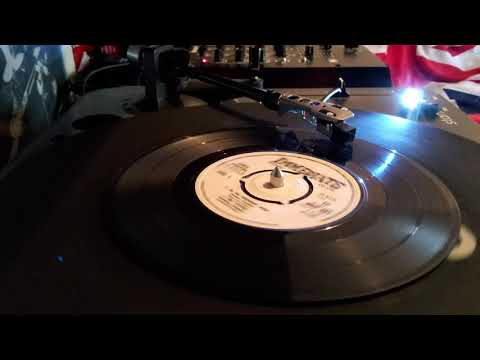 CHRIS FARLOWE EP. IN THE  MIDNIGHT HOUR.   MR PITIFUL