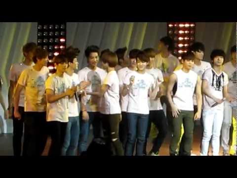 [HD]120520 SMTOWN LA  - ENDING (EXO CENTRIC)