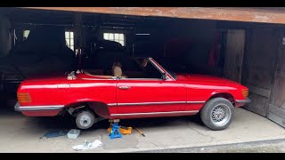 Wymiana tylnych zacisków hamulcowych w Mercedesie R107