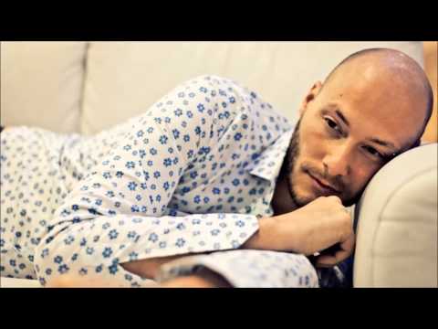 Cchiù forte poesia in lingua napoletana di Fabio Massa