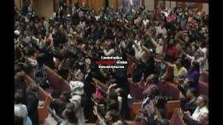 Pastor Tamara Bennett Prays for Pastor Donnie McClurkin