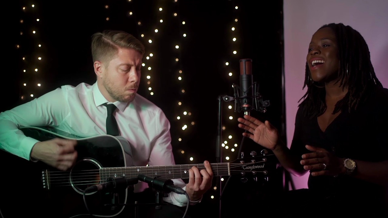 Halos Acoustic Duo Live Session