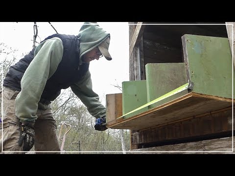 Chicken Nest Boxes - Building Chicken Coop from Dog Kennel