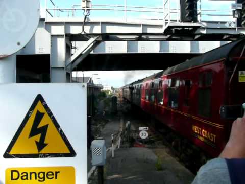 The Great Wey Round Locos 33207 Pilot + 33025 Train