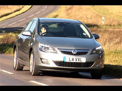 New Vauxhall Astra driven - and reviewed by autocar.co.uk