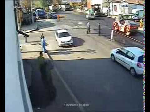 Politist Comunitar din Braila, Lovit de un Taur