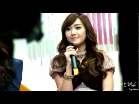 111027 Jessica @ Mnet Wide Open Studio