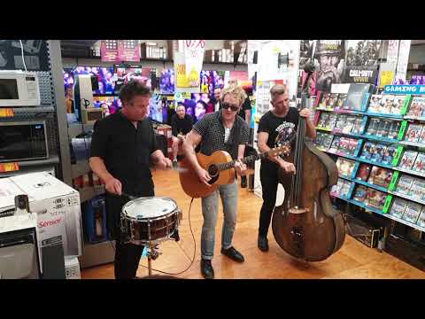 The Living End - Wake Up The Vampires LIVE