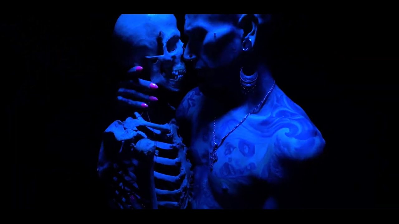 VITA BREVIS (Official Music Video)