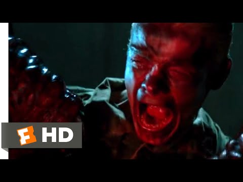 スローターハウス・ルールズ』（2018年） - いじめっ子を殺すシーン（8/10）｜Movieclips (Slaughterhouse Rulez (2018) - Killing the Bully Scene (8/10) | Movieclips)