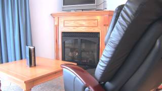 preview picture of video 'Lafayette's Oceanfront Resort - Wells Beach Maine - 2 Room Suite'