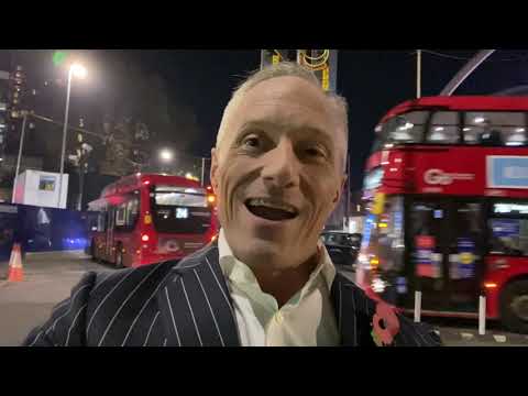 英国??????? ロックダウンに突入？ボリス・ジョンソンの "DODGY DATA"?科学なし？ (ENGLAND???????PLUNGES INTO FRESH LOCKDOWN? ON BORIS JOHNSON’S “DODGY DATA”?‍? NO SCIENCE?)