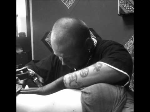 Hospo & RoninRap - El Loco Tattoo